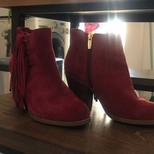 Vince Camuto fringe Burgundy suede booties